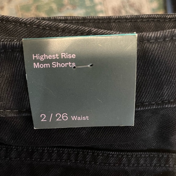 NWT WILD FABLE Black Denim High Rise Mom Shorts - Picture 3 of 7